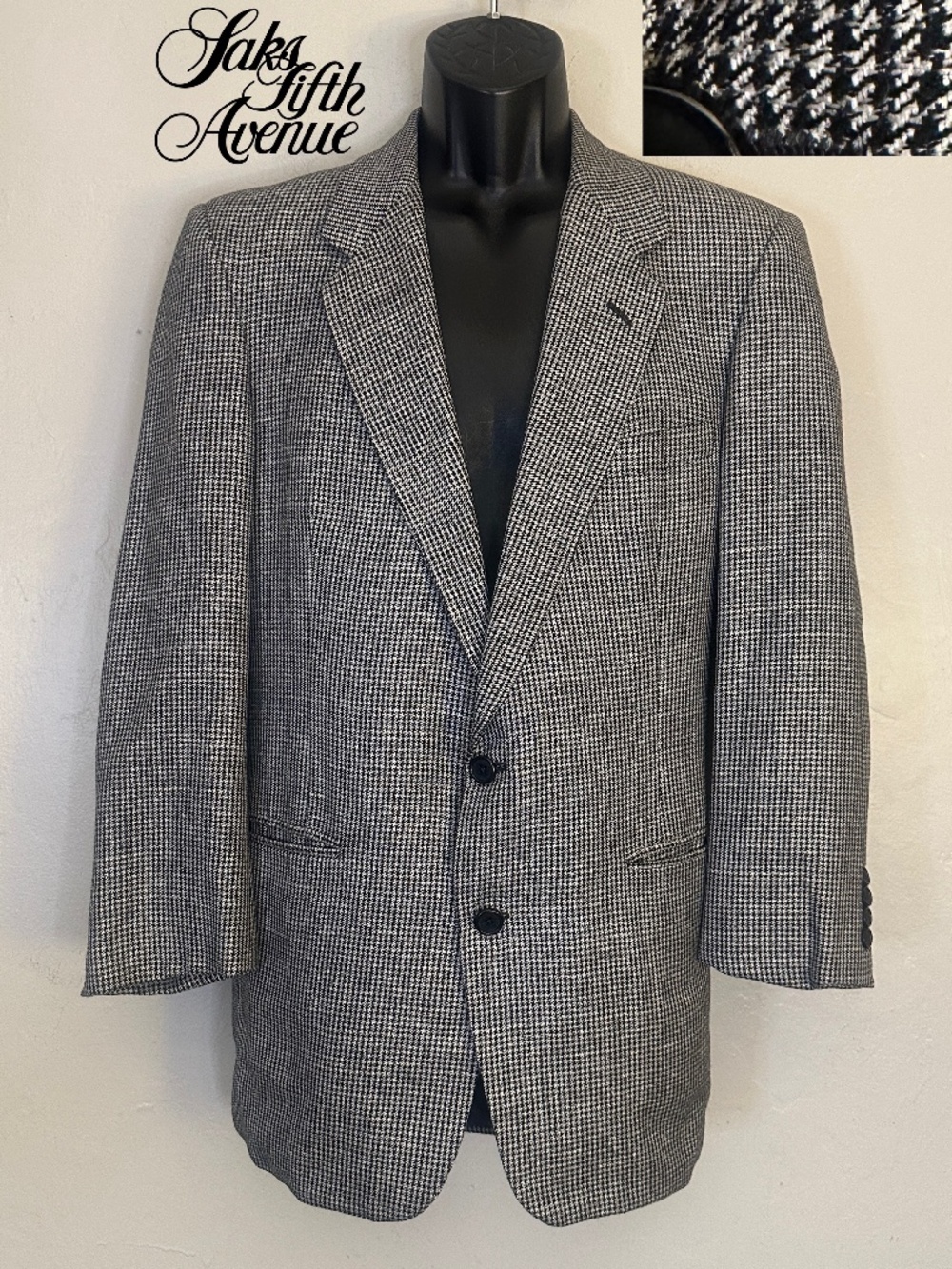 Saks Fifth Avenue Checked Blazer ~40R no size tag Gently worn Wool blend